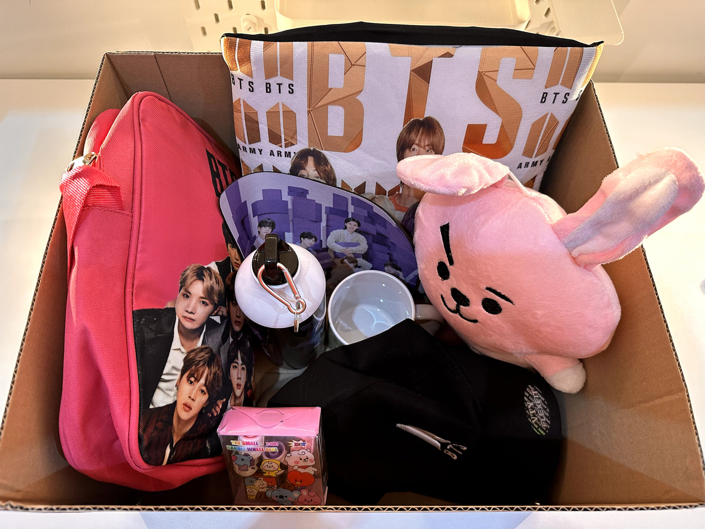 BTS Fan Gift Box: K-pop Collector’s Set