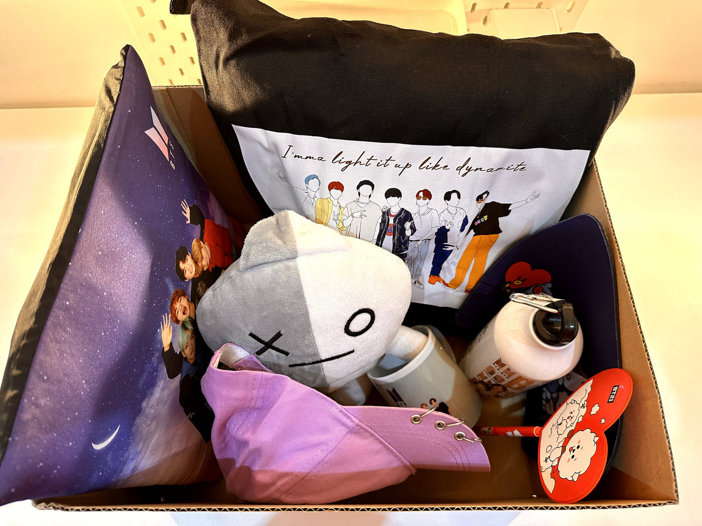 BTS Fan Gift Box: K-pop Collector’s Set