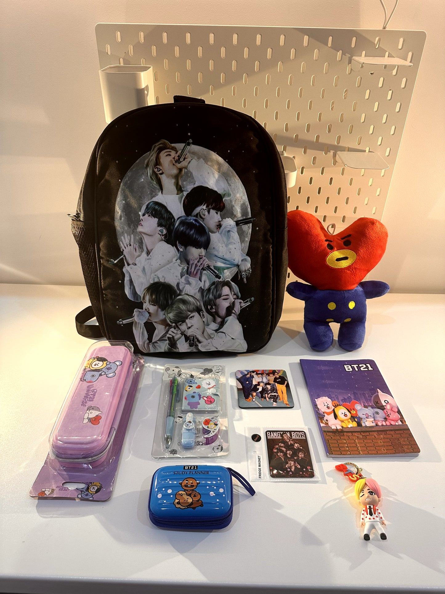 BTS Fan Gift Box: K-pop Collector’s Set
