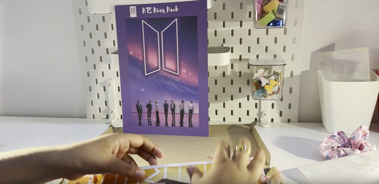 BTS Gift BOX || Poster, Photocards, Bookmarks, Square Cards, Coin Purse, Badge Pin, Accessories